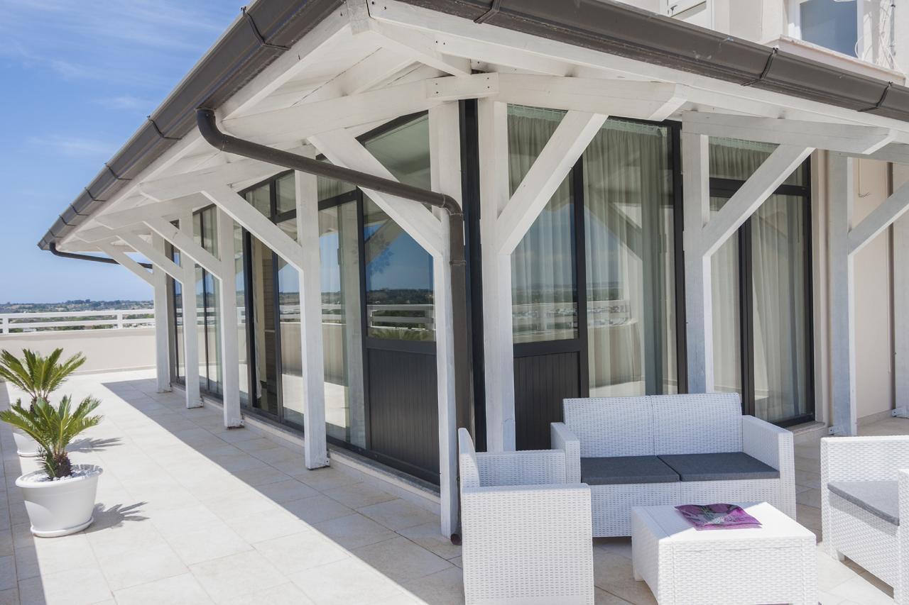 Attico Saker Apartment Racale Exterior photo